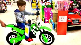 Little Boy Playing at Toys R Us Superstore Fun For Kids [upl. by Sarajane853]