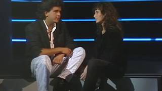 Glenn Medeiros amp Elsa Lunghini  Un roman damitie  Studio performance 16101988 [upl. by Nimad439]