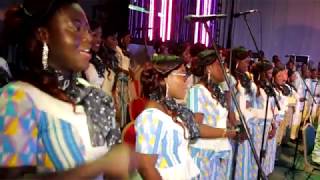 YESU MOZOLANG  CHOEUR DE LUNITE TOGOLAISE [upl. by Trautman]