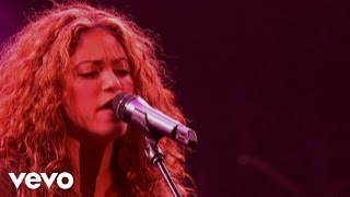 Shakira  Whenever Wherever Live at Bravo Super Show 2002 [upl. by Akinhoj859]