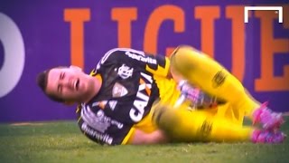 OUCH Keeper gets kicked in the groin [upl. by Dolly]