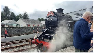 LMS Black Five 44932 at Blaenau Ffestiniog [upl. by Tebasile]