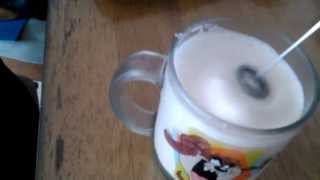 Aerolatte Review Frothing Cold Milk In Under 1 Minute [upl. by Wallace]